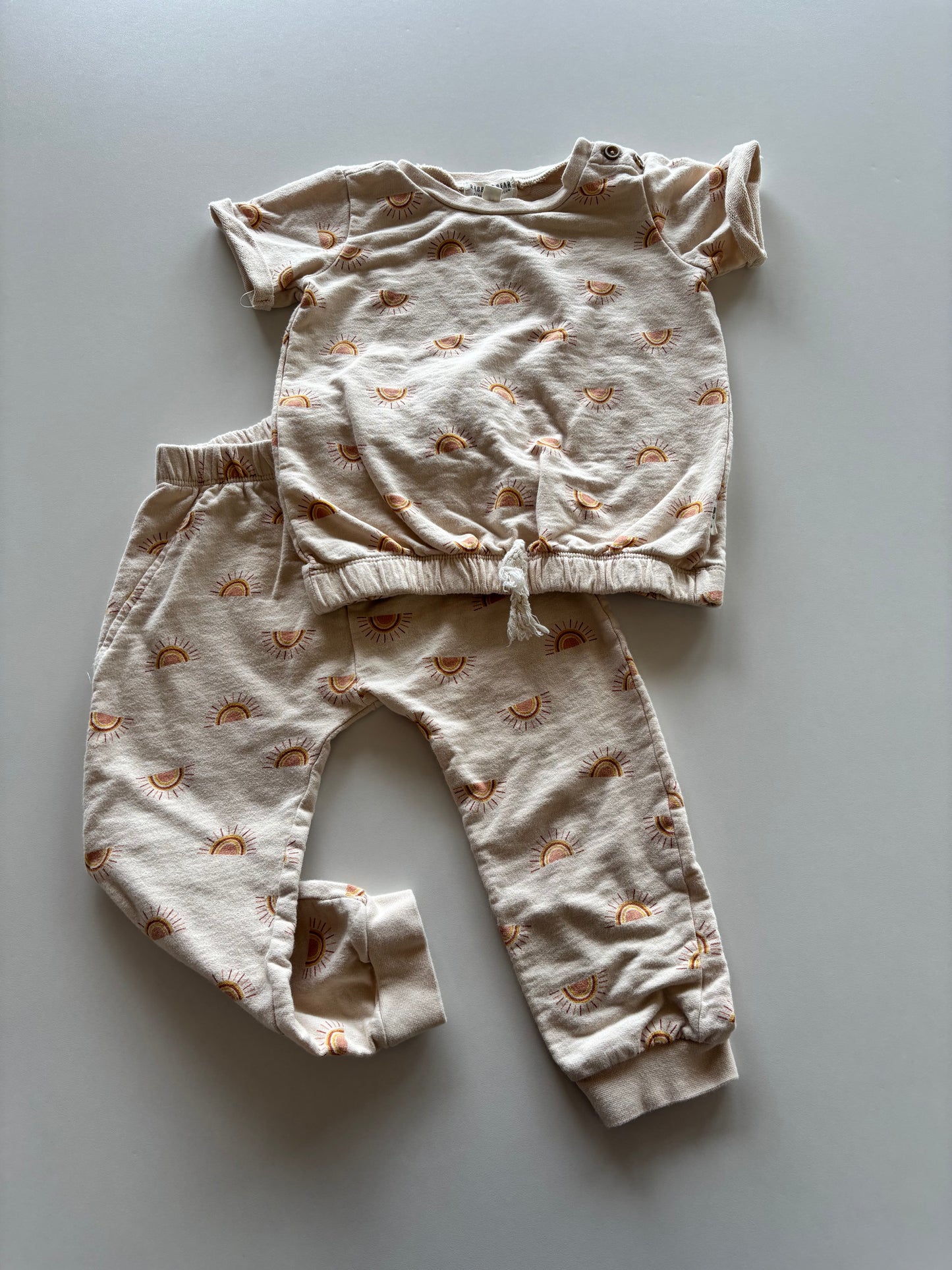 2pc Beige Sun Set