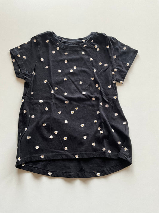 Black Daisy Tee