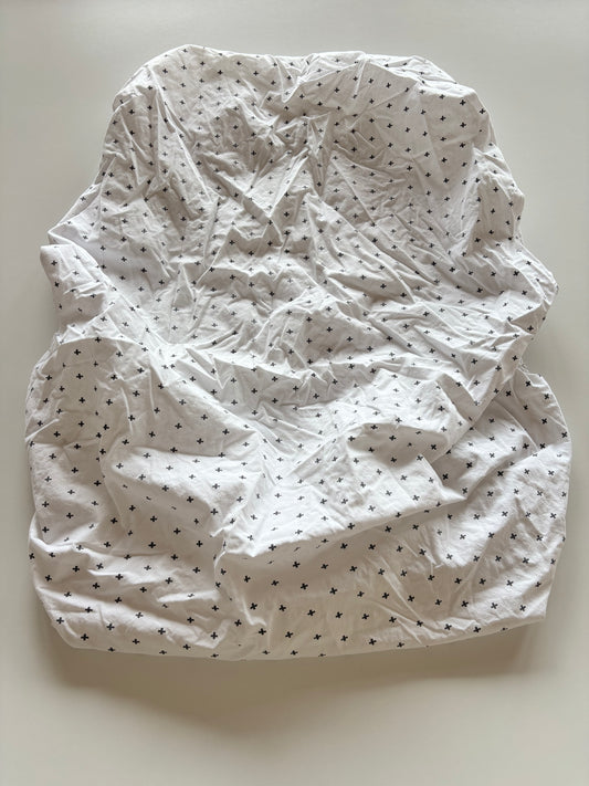 Black & White X Crib Sheet