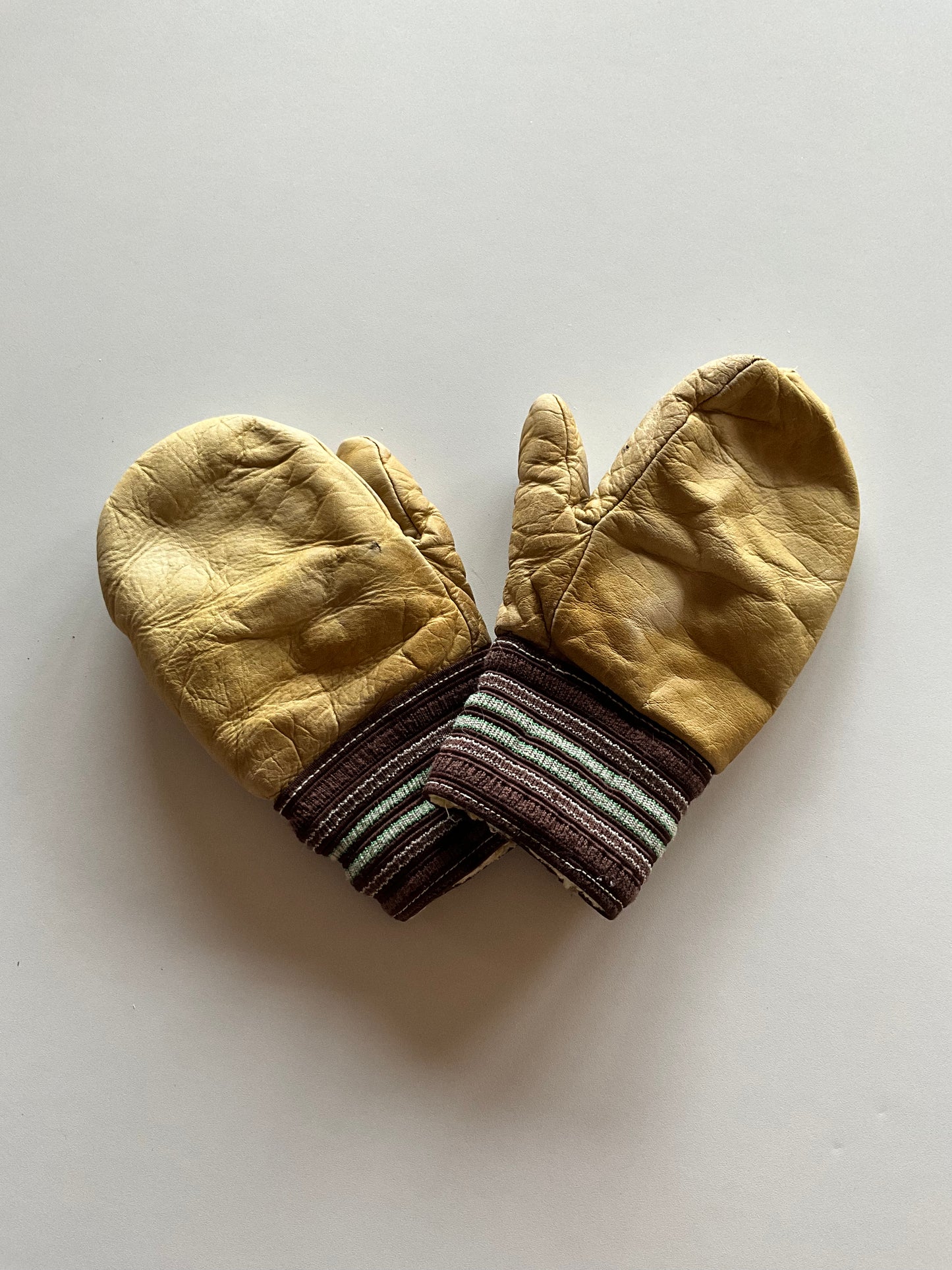 Tan Leather & Sheepskin Mittens