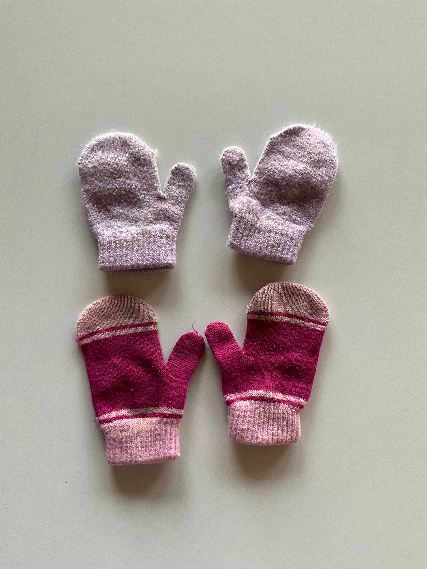 2 Pairs of Spring/Fall Mitts