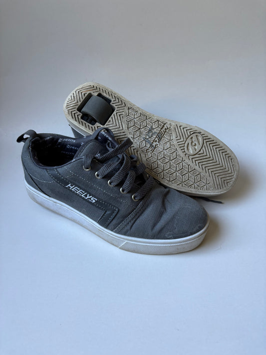 Grey Heelies