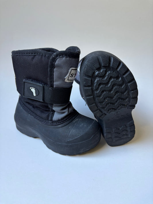 Black & Grey Winter Boots