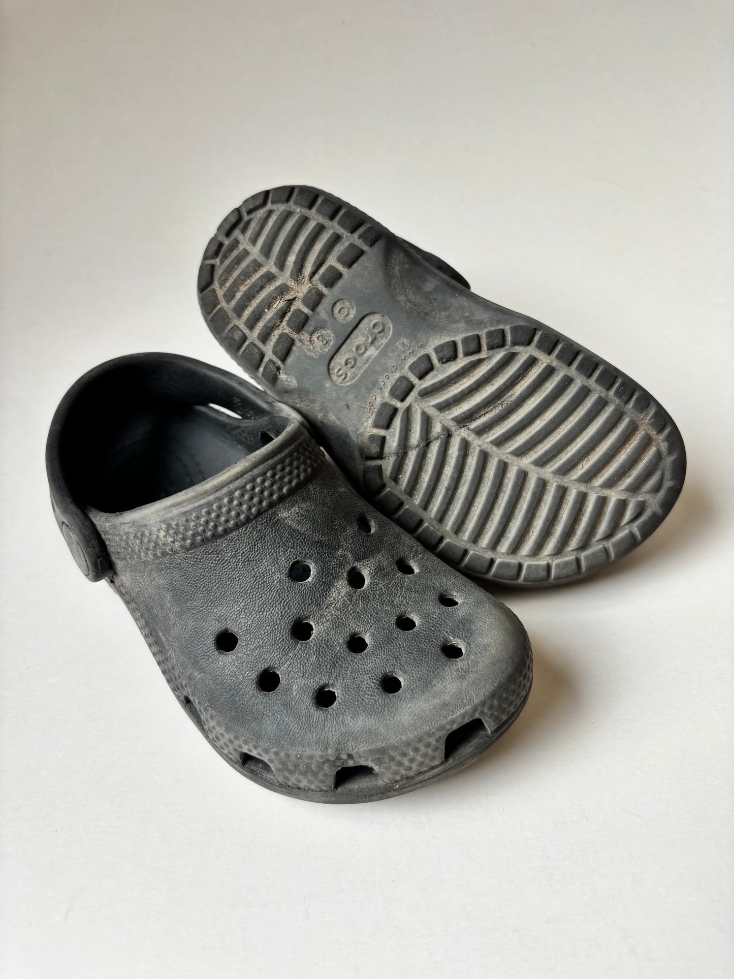 Black Crocs
