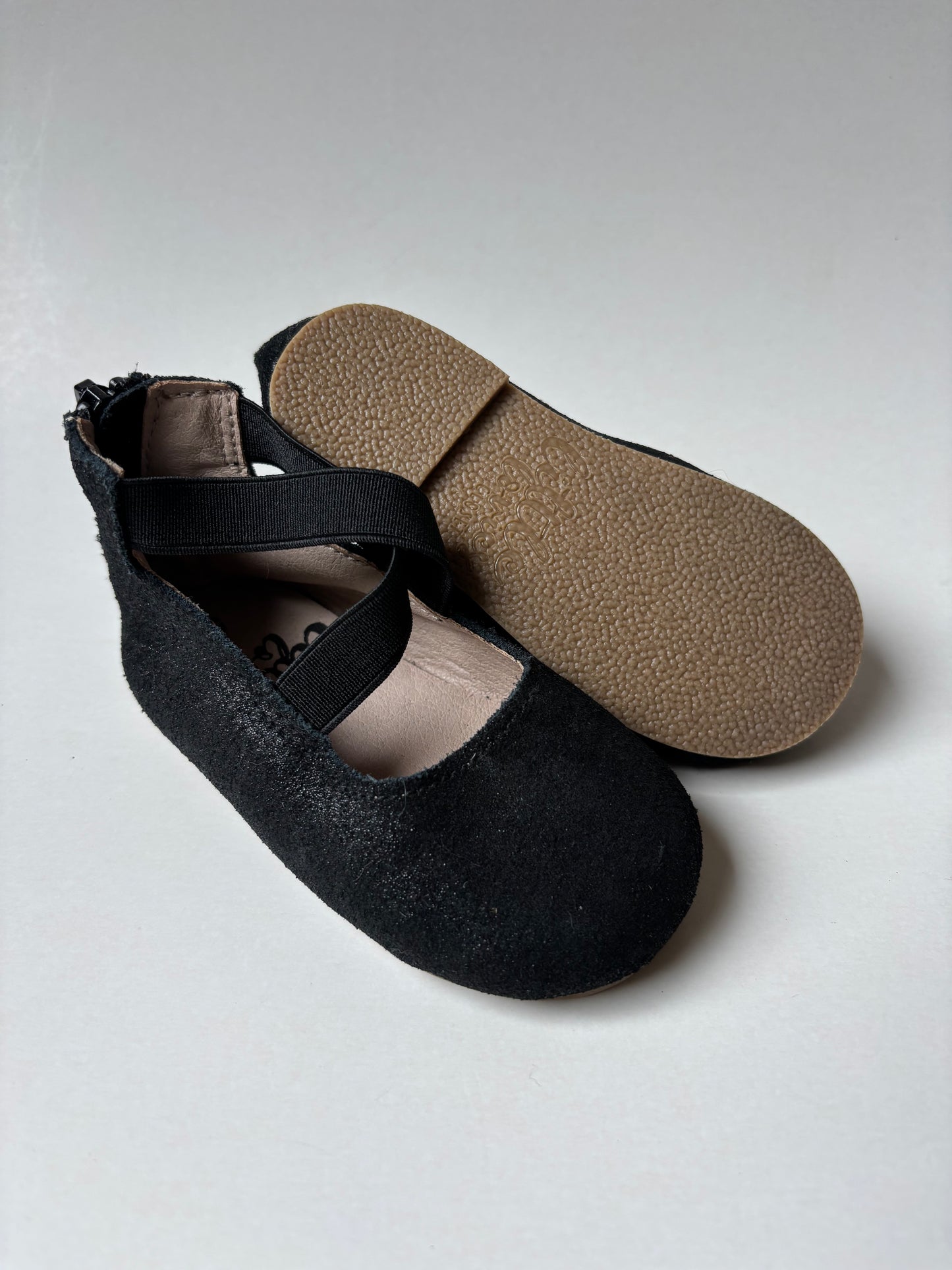 NWOT Black Ballerina Flats