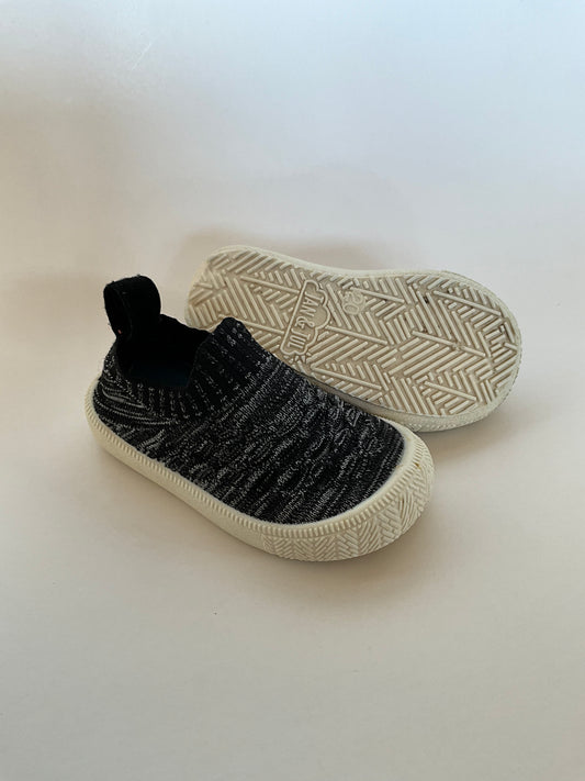 Black Melange Pull On Runners