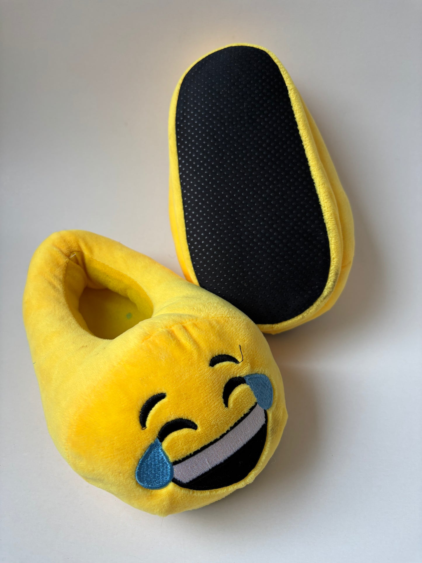 Cushy Yellow Laughing Emoji Slippers
