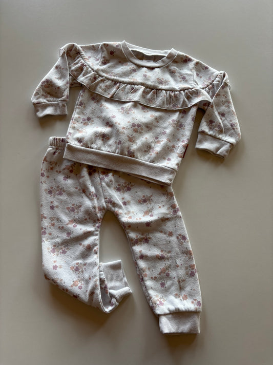 2pc White Floral Matching Set