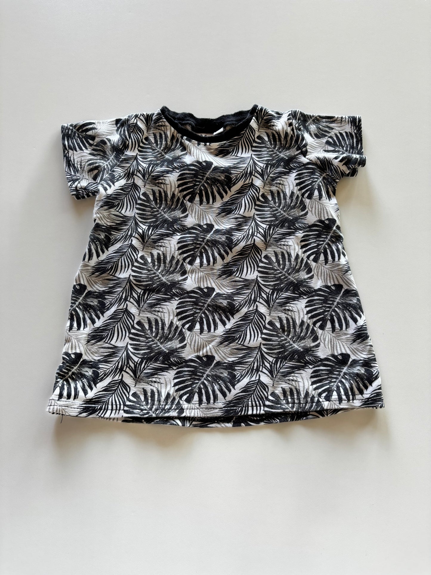 Monstera Leaf Tee