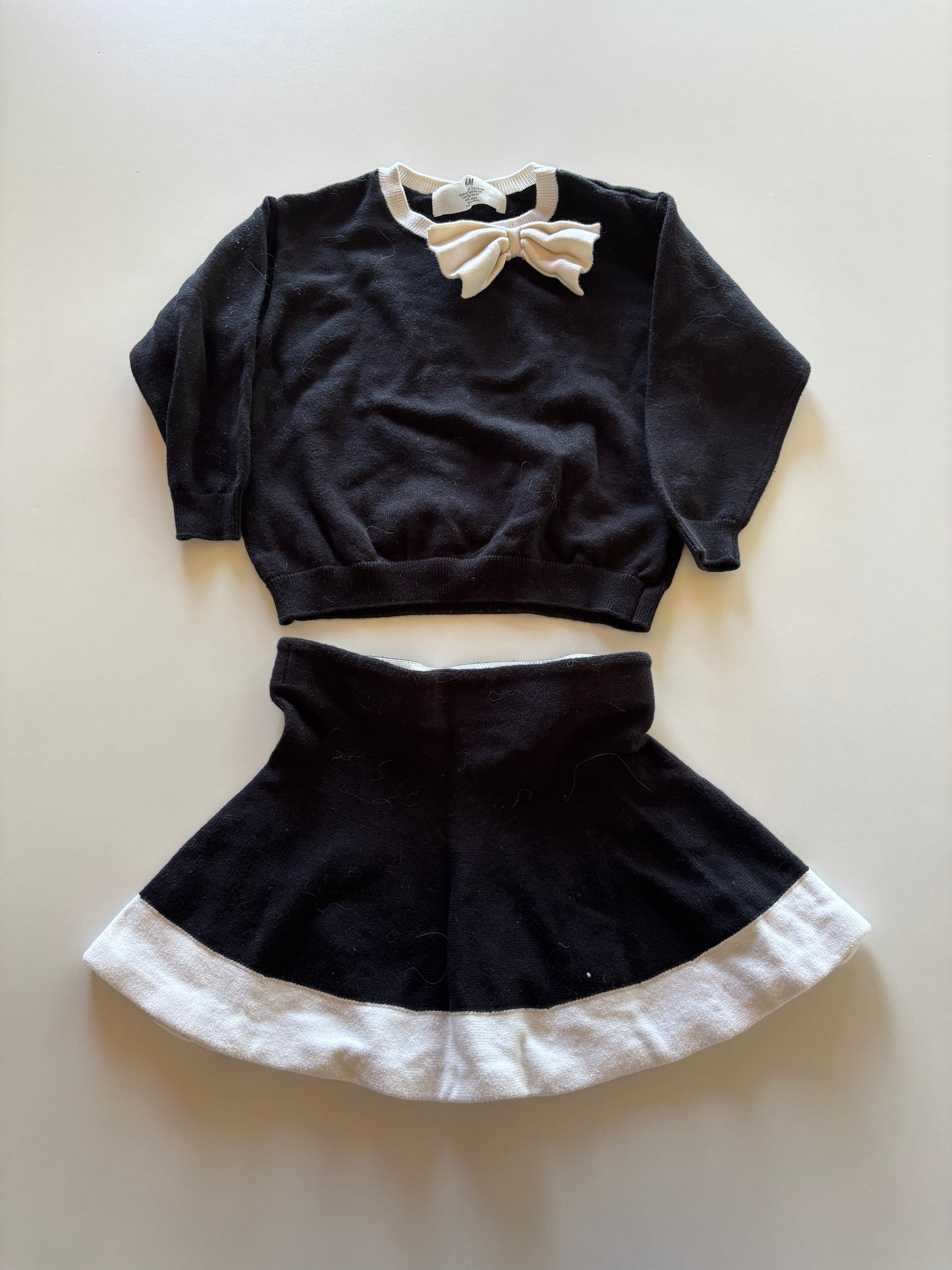 2pc Black & White Knit Set