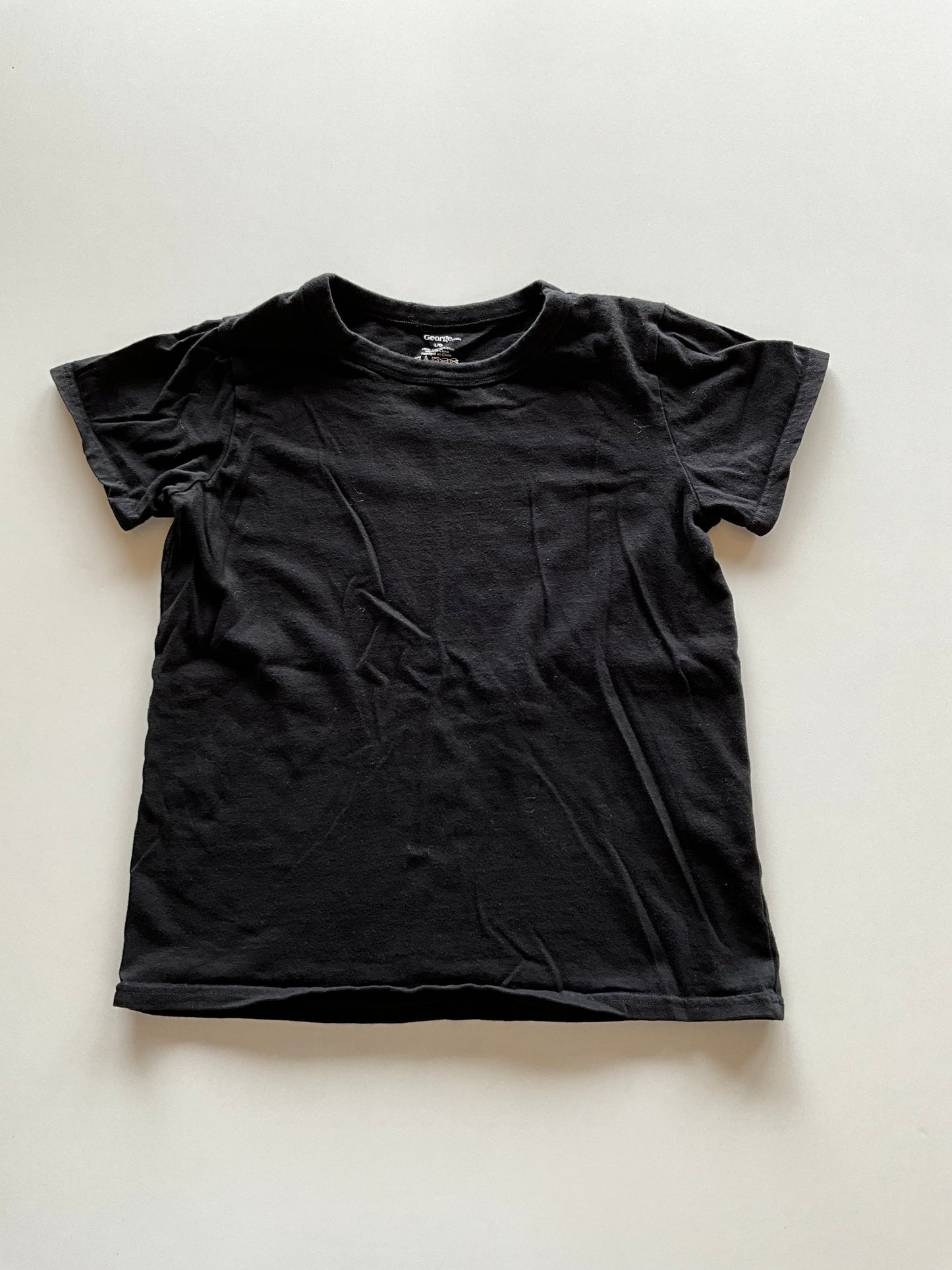 Black Tee