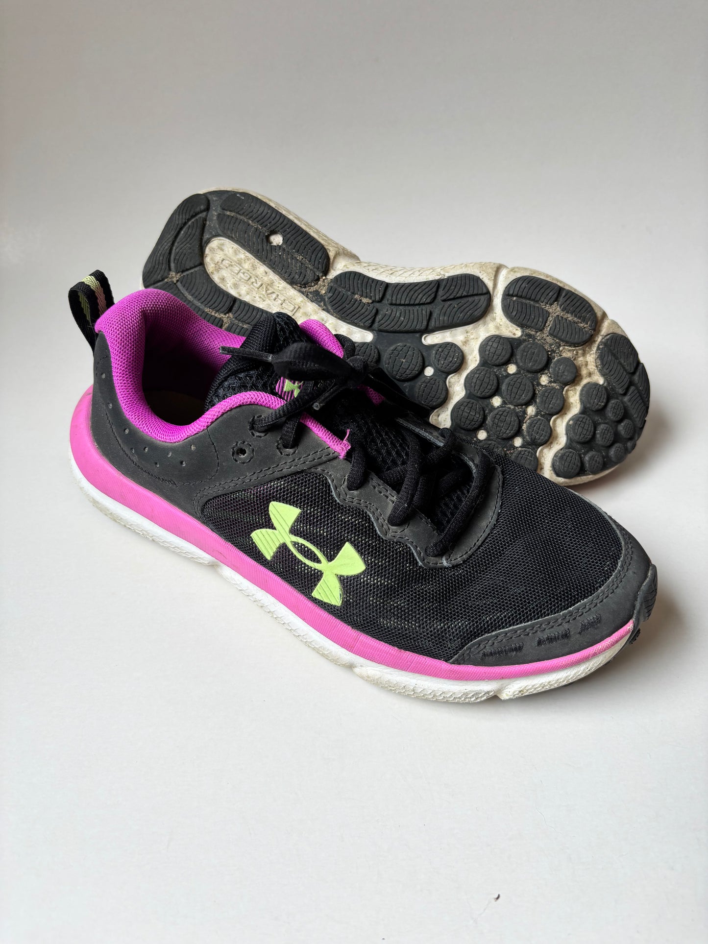 Black & Purple UA Runners