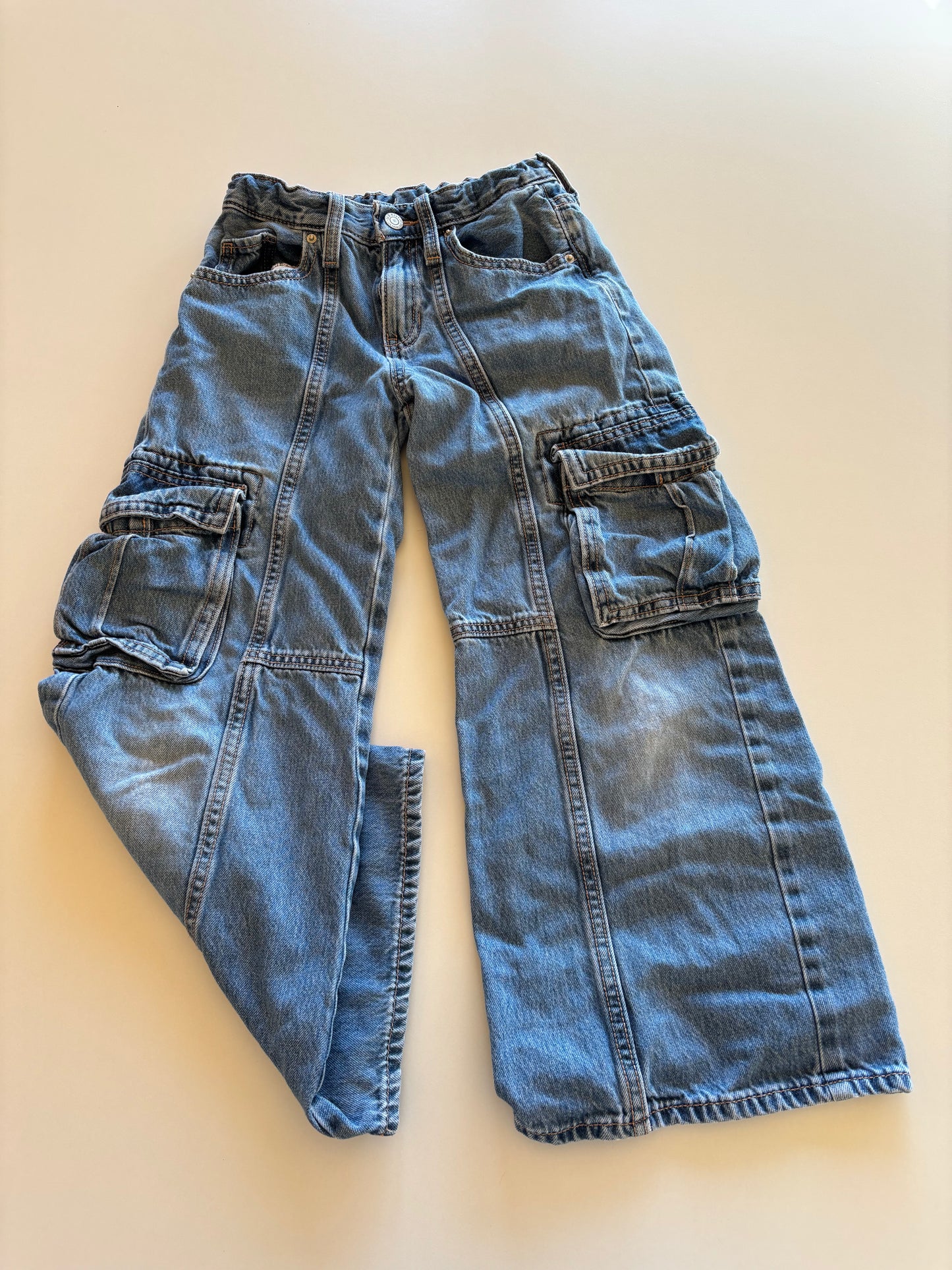 Wide Leg Cargo Jeans