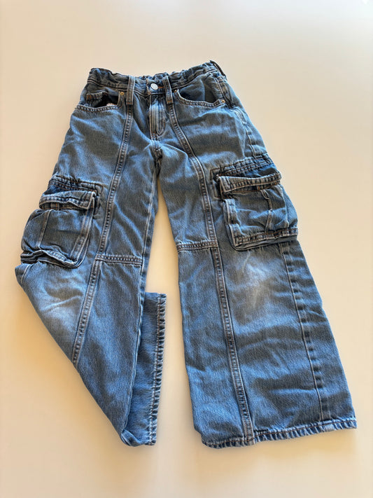 Wide Leg Cargo Jeans
