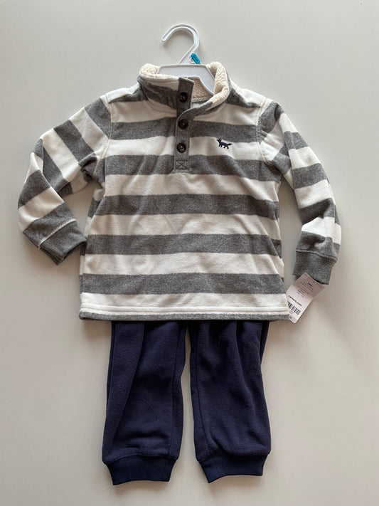 BNWT 2pc Fleece Set