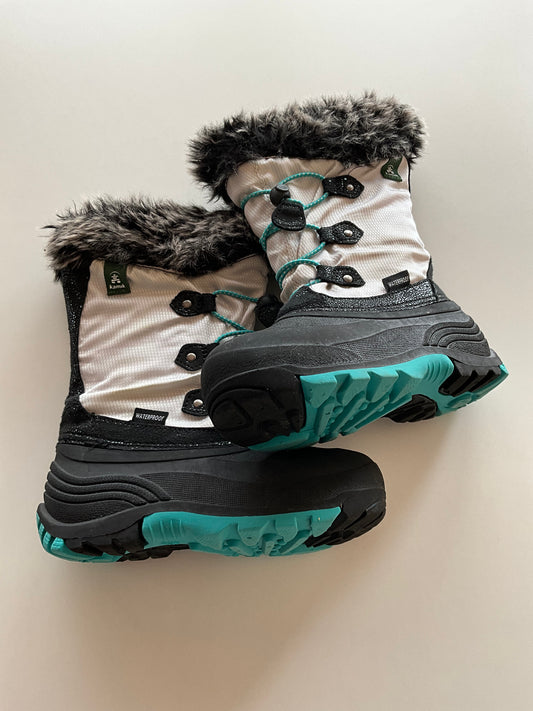 White Kamik Winter Boots - size 1