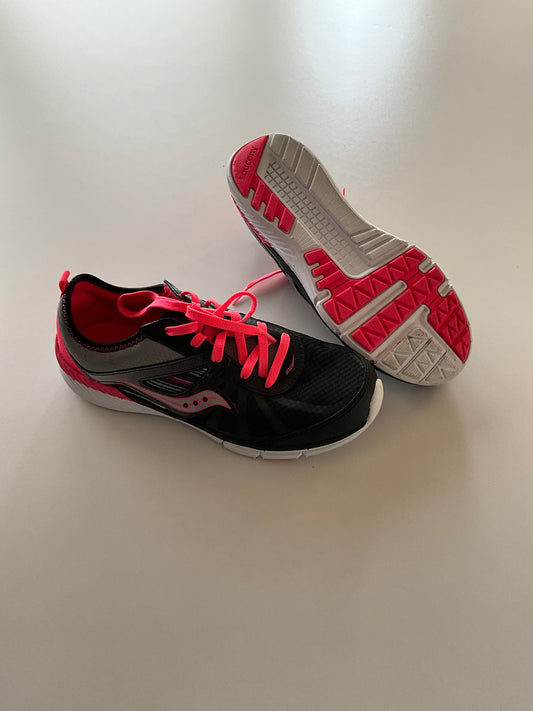 Black & Hot Pink Saucony Runners - size 3.5