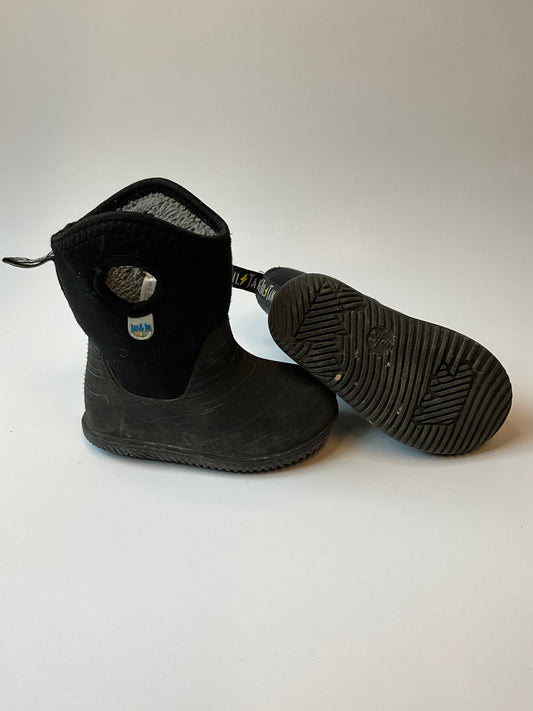 Black Pull on Rain Boots - size 6
